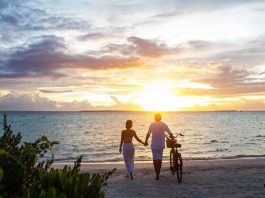 Chìm đắm trong bộ ảnh “vợ chồng son” của cặp đôi đi đầu ngành cưới